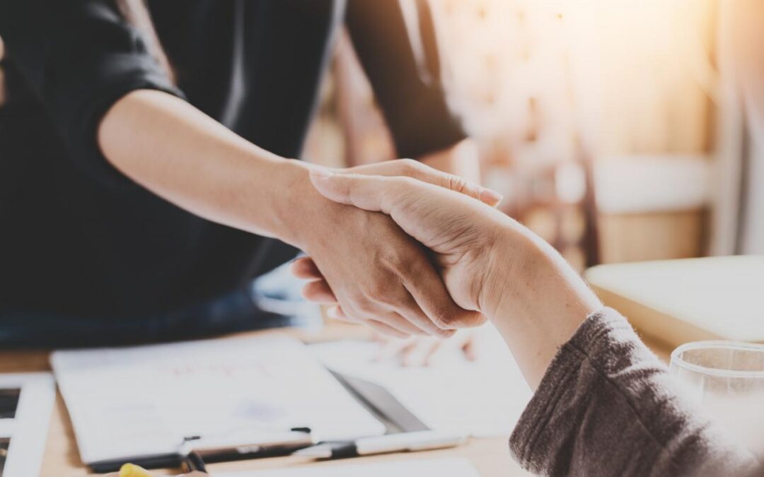 LA INTOLERABLE FALTA DE TRANSPARENCIA EN LOS CONTRATOS